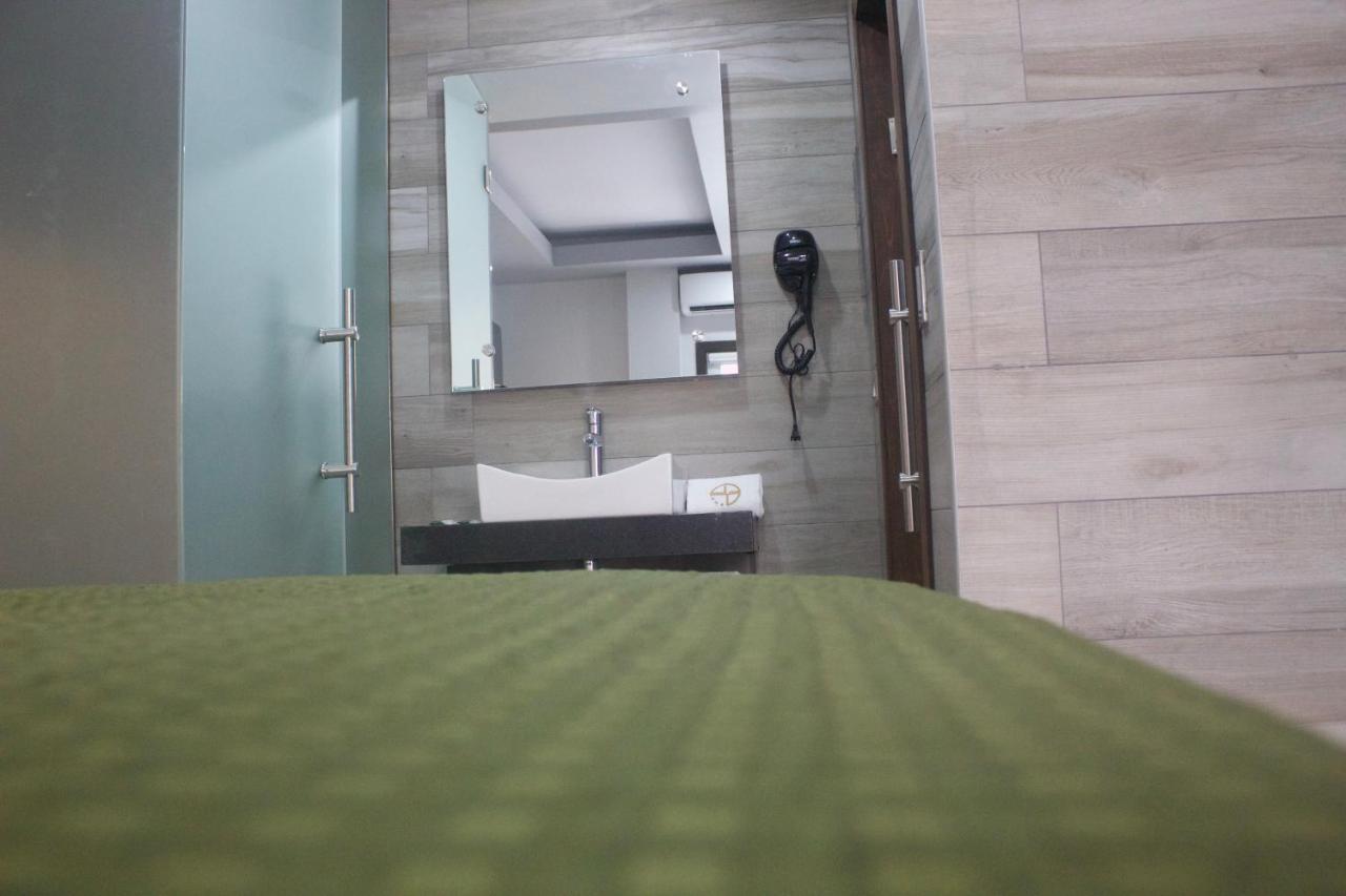 Hotel Grand One Plaza Tijuana Zewnętrze zdjęcie