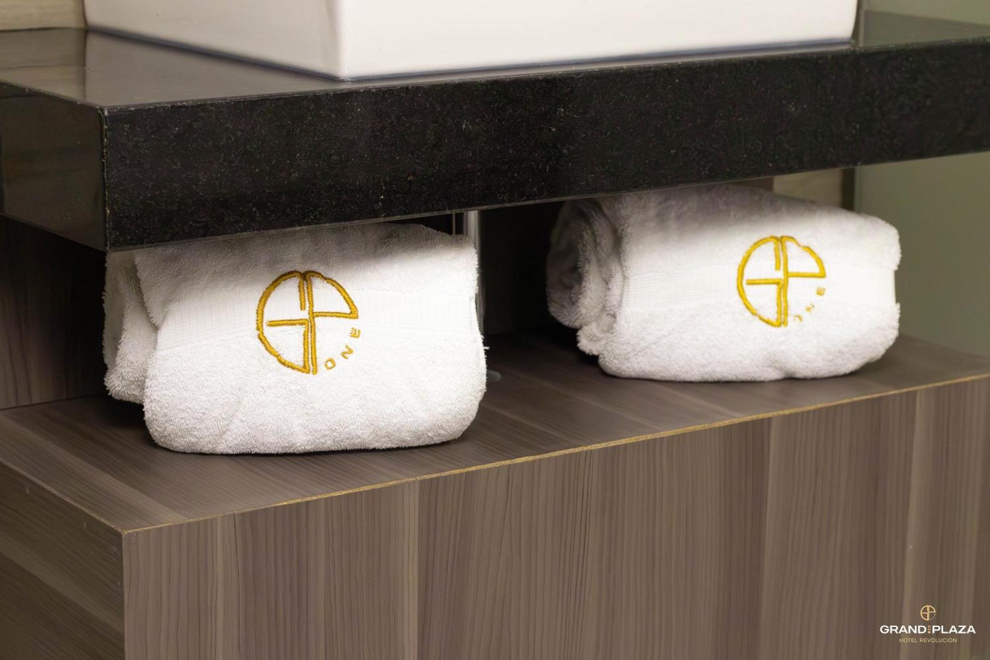 Hotel Grand One Plaza Tijuana Zewnętrze zdjęcie