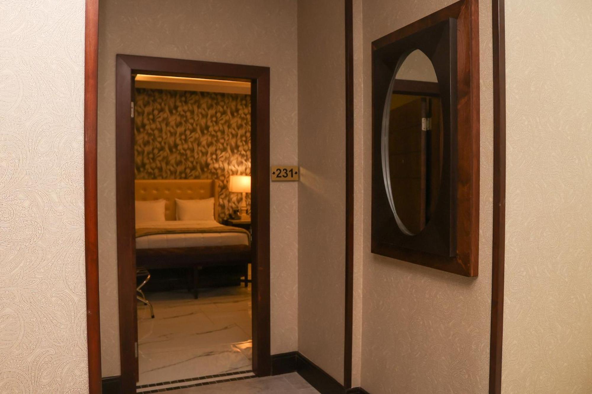 Hotel Grand One Plaza Tijuana Zewnętrze zdjęcie